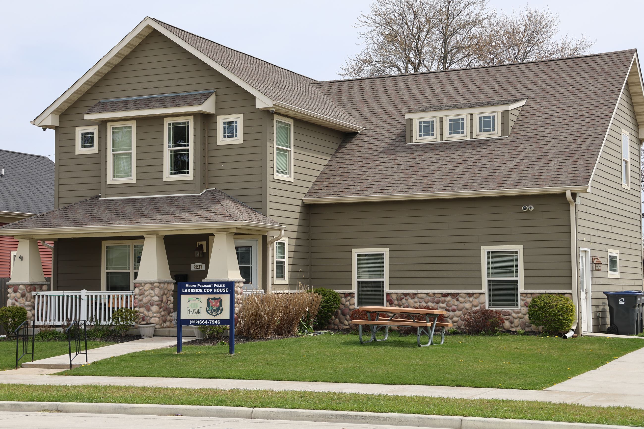 A police department building. 