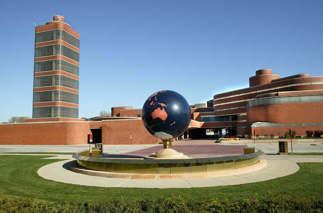SC Johnson administration office building and Globe monument at the company's Racine campus